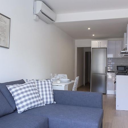 Flateli Roger 6 Apartment Барселона Екстериор снимка